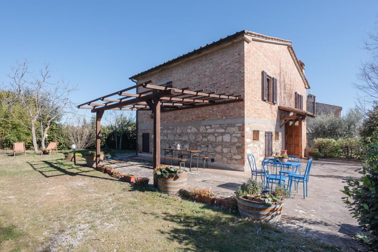 Chianti - Lovely Cottage With Parking & Garden! คาสเตลนูโอโว เบราร์เดนกา ภายนอก รูปภาพ