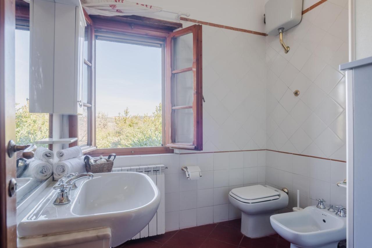 Chianti - Lovely Cottage With Parking & Garden! คาสเตลนูโอโว เบราร์เดนกา ภายนอก รูปภาพ