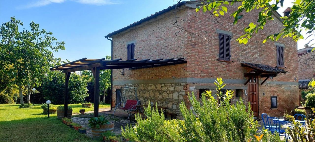 Chianti - Lovely Cottage With Parking & Garden! คาสเตลนูโอโว เบราร์เดนกา ภายนอก รูปภาพ